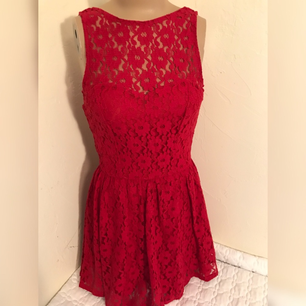 Lace mini dress